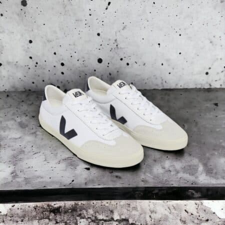 Veja Volley canvas white