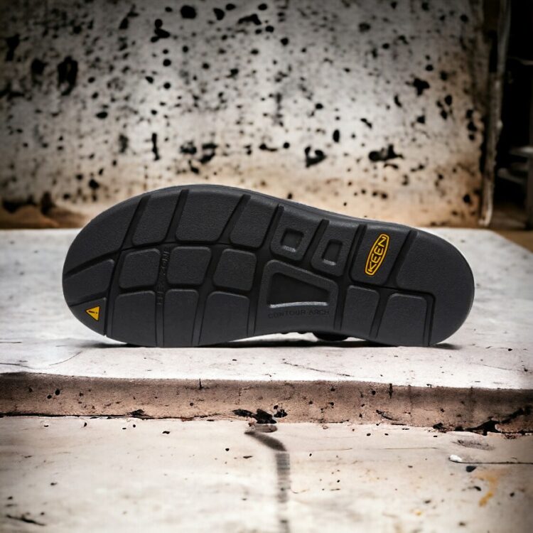 chanclas Keen Uneek black