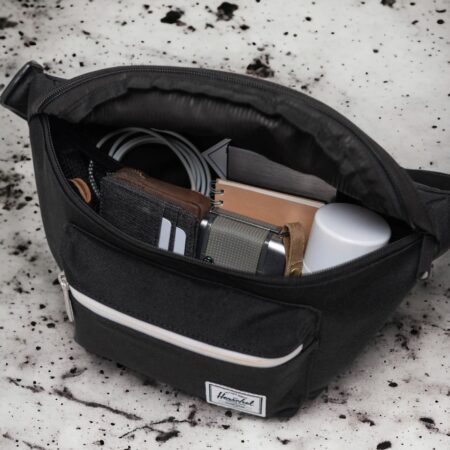 Herschel Pop quiz black