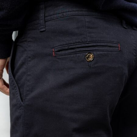 Pantalón Steve chino marino