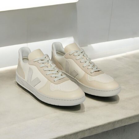 Veja V-10 Multico cashew