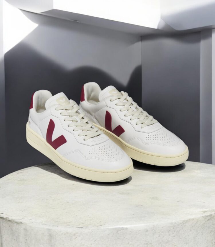 Veja V-90 white marsala