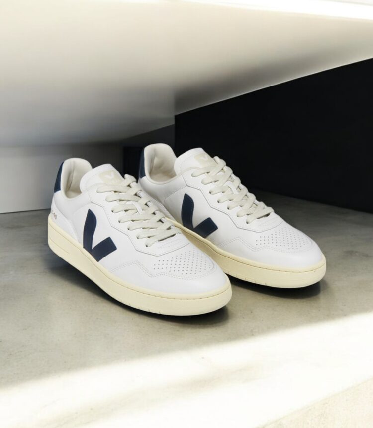 Veja V-90 white naútico