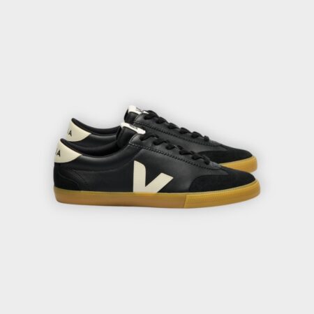 Veja Volley leather black