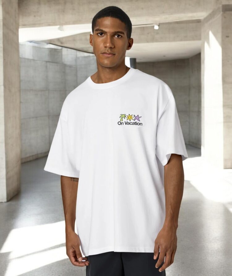camiseta On Vacation Holiday