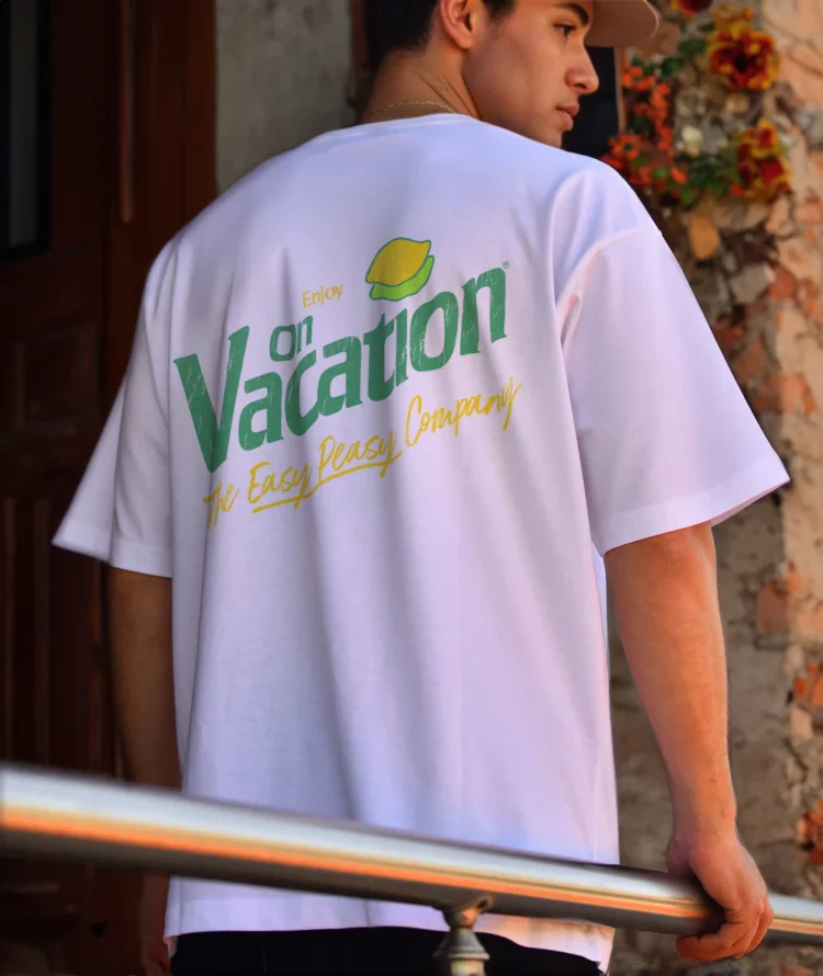 camiseta On Vacation Lemonade
