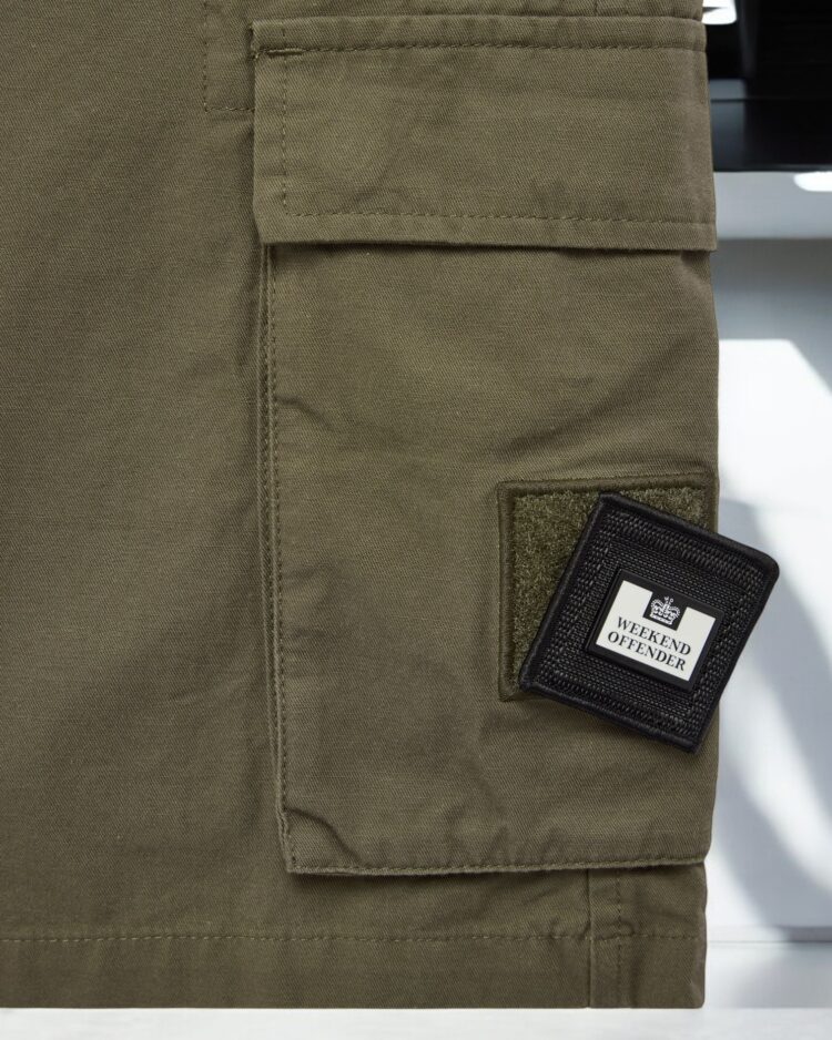 cargo corto Mascia green