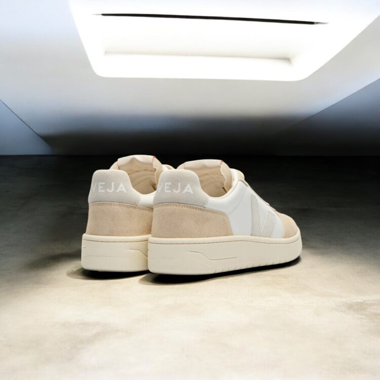 Zapatillas Veja V-82 natural