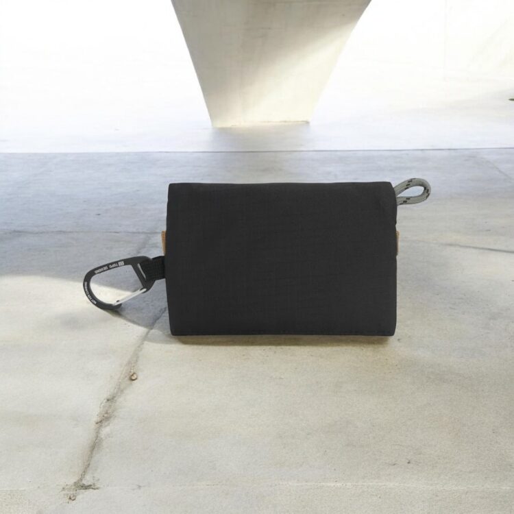 Topo Designs micro black