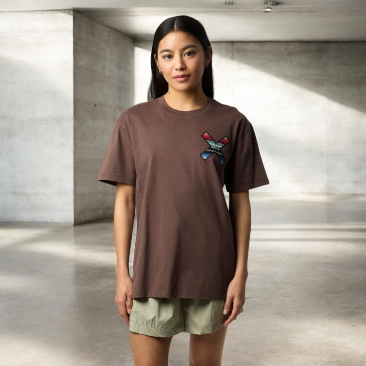 camiseta Blue Banana Brand Classic tapioca