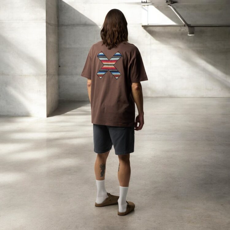 camiseta Blue Banana Brand Classic tapioca