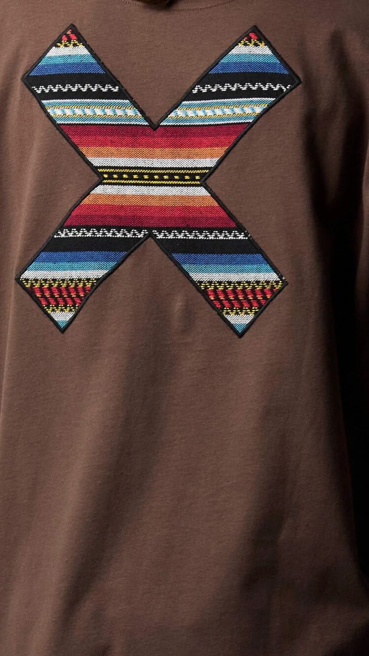 camiseta Blue Banana Brand Classic tapioca