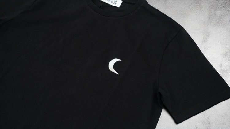 Camiseta Bask Moon black