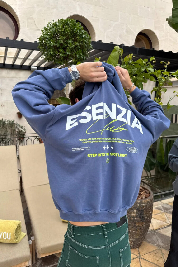 Sudadera Esenzia cobalt Signature