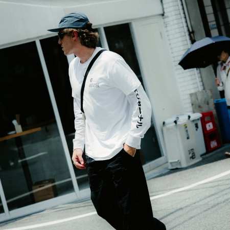 Camiseta Road blanca