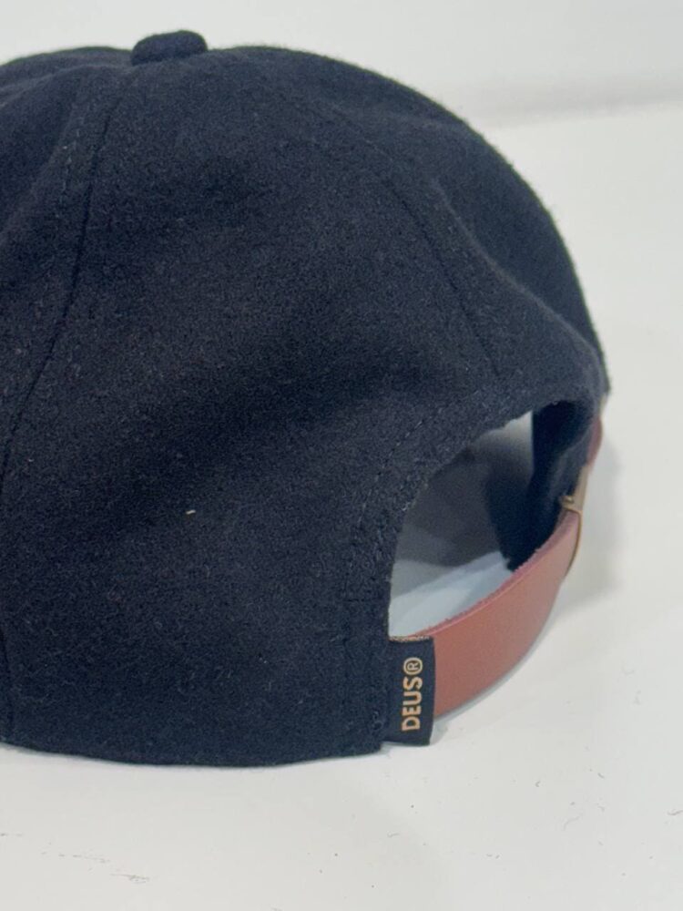 Gorra Deus Sourmug black