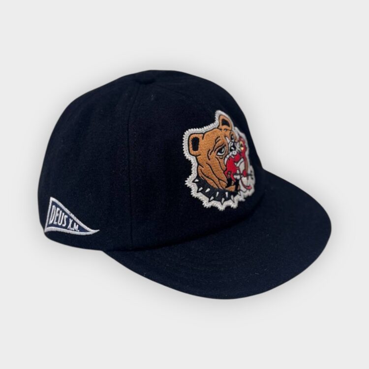 Gorra Deus Sourmug black