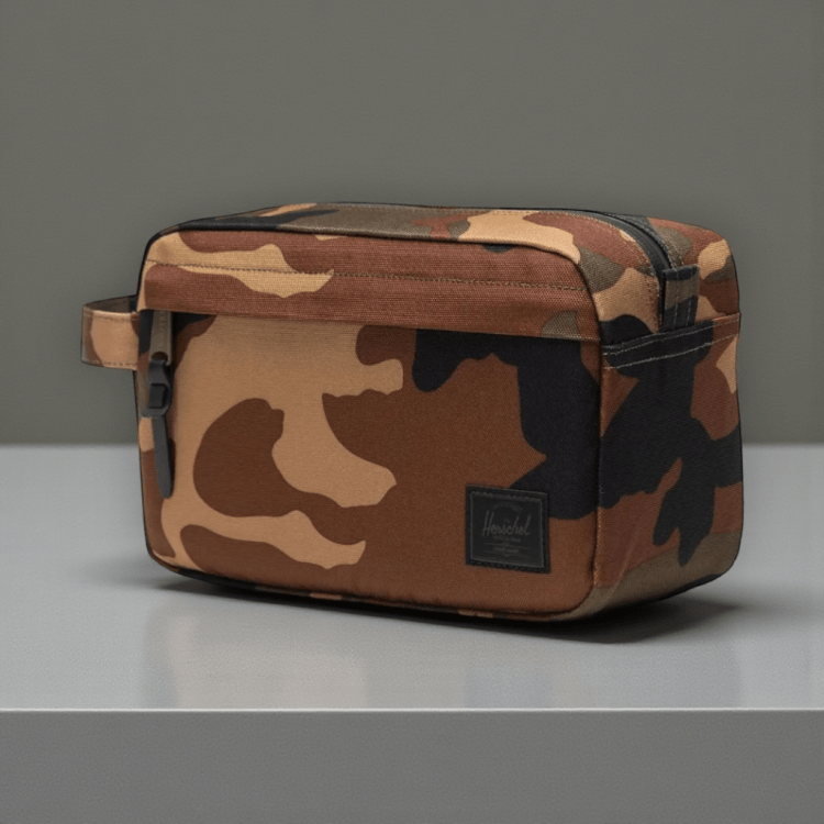 Neceser Herschel Chapter camo