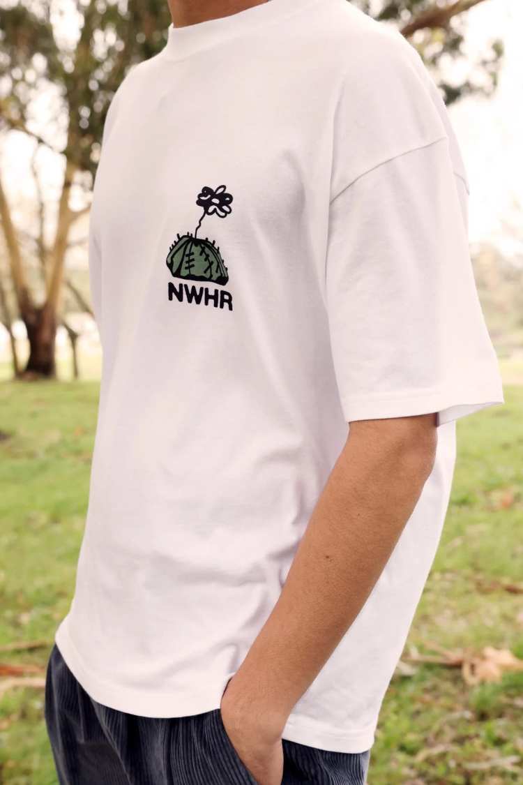 Camiseta NWHR Lost white