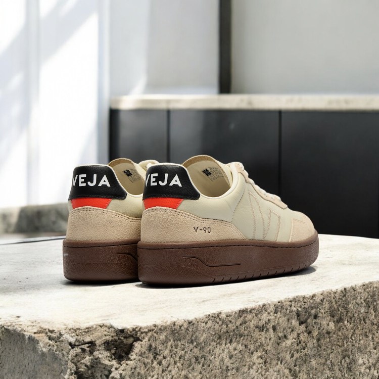 Veja V-90 pierre almond