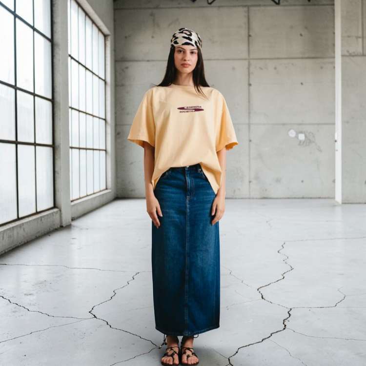 Camiseta Esenzia Vainille Graphic