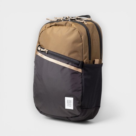 Topo Designs - Mochila Commuter Backpack 25L Desert Palm Elmwood