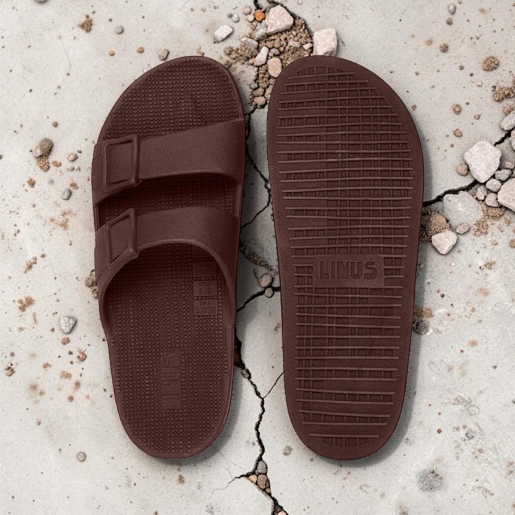 Chanclas Linus café