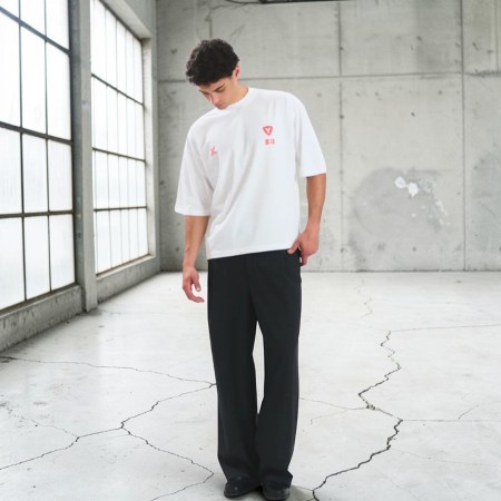 Camiseta acorn Hongdae white