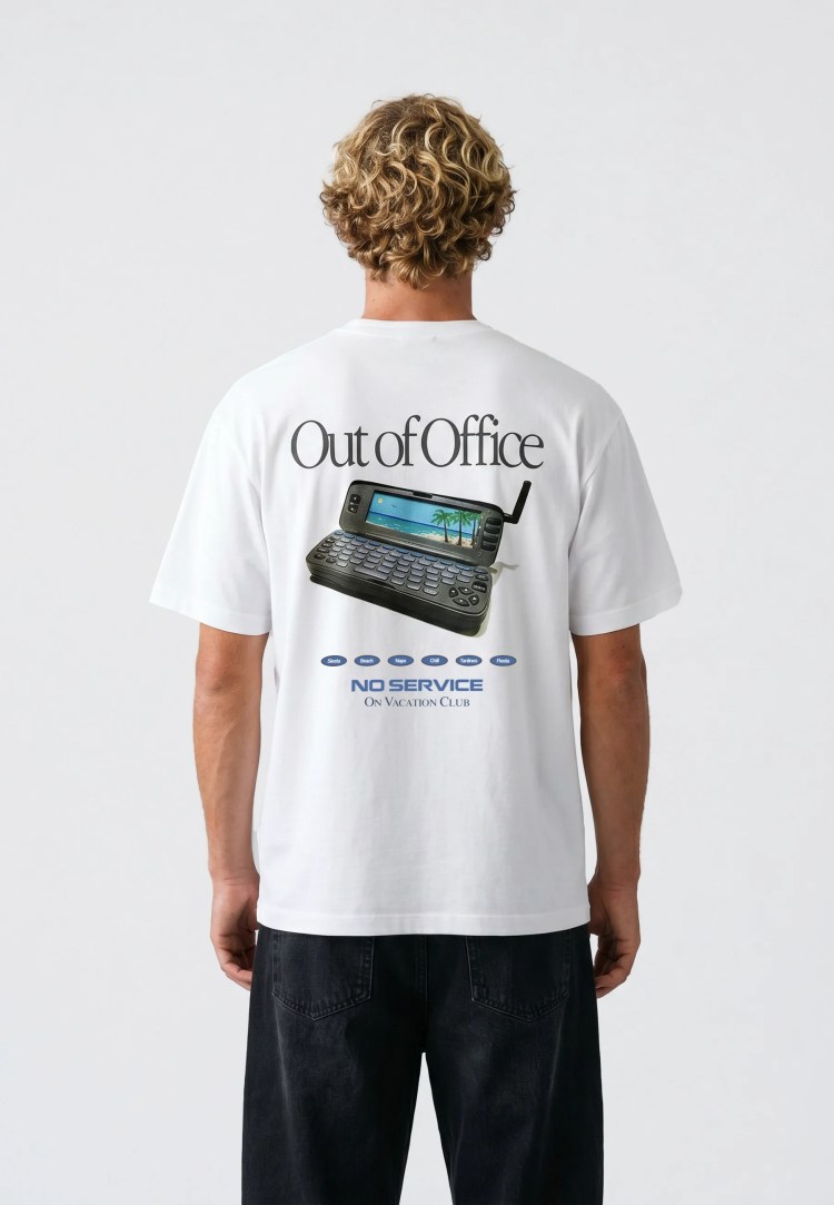 On Vacation – Camiseta No Service White – foto 5