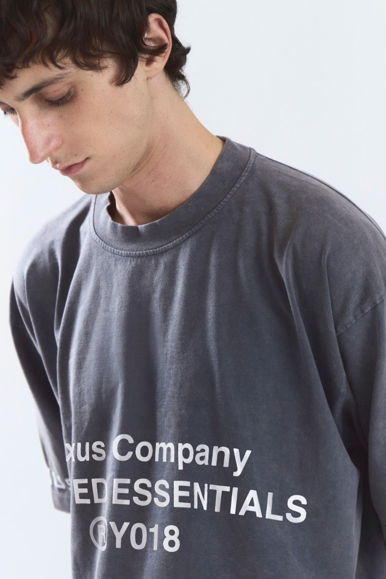 Yuxus – Camiseta Basic Tee Navy – foto 5