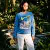 On Vacation Sudadera Merano Skiing Light Blue, vista con modelo